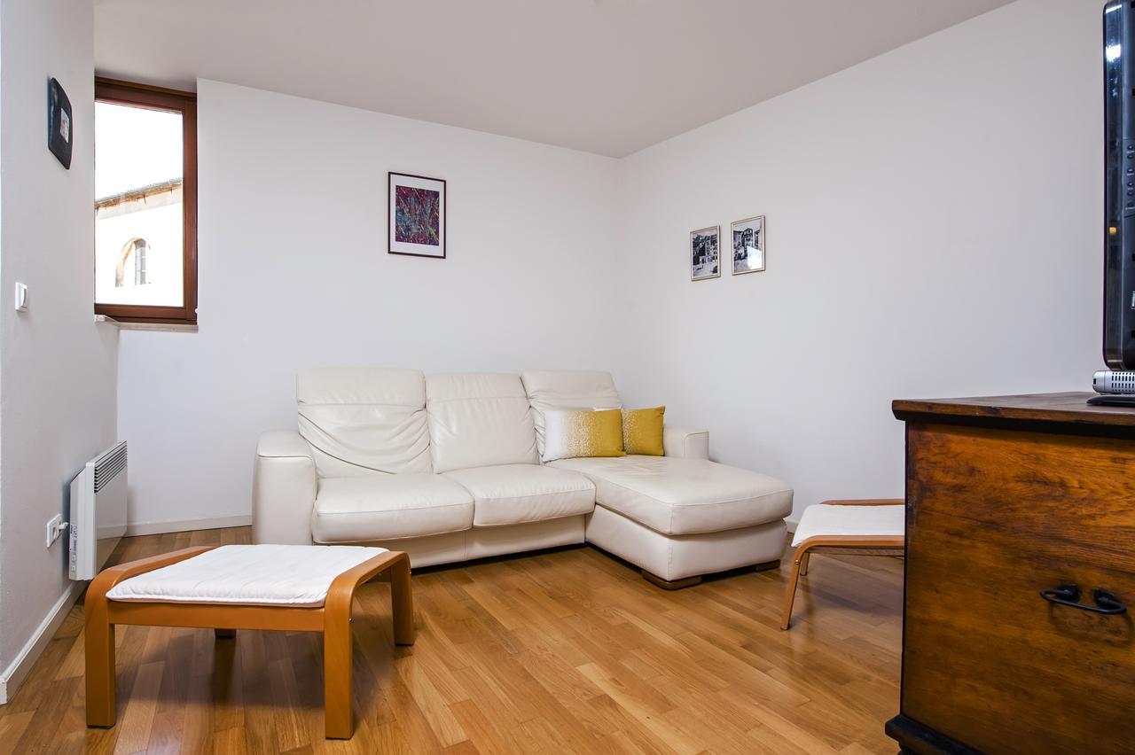Apartment Campanile 罗维尼 外观 照片