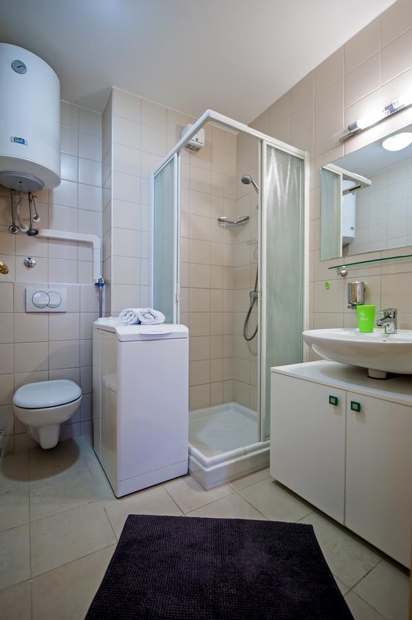 Apartment Campanile 罗维尼 外观 照片
